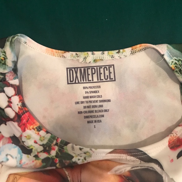 Dime Piece 2pac Cropped Top Swim Top Floral - Picture 4 of 4